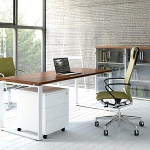 שולחן עבודה דגם Q