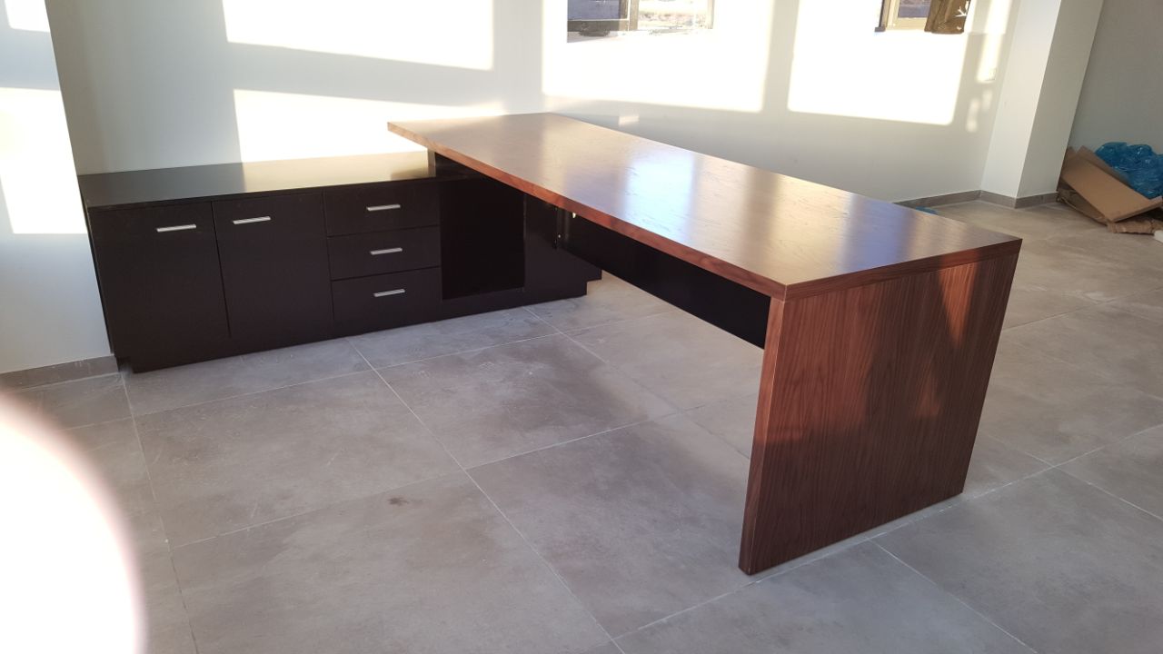 שולחן מנהל דגם דיפ- סטטוס ריהוט משרדי שולחן מנהל דגם דיפ- סטטוס ריהוט משרדי