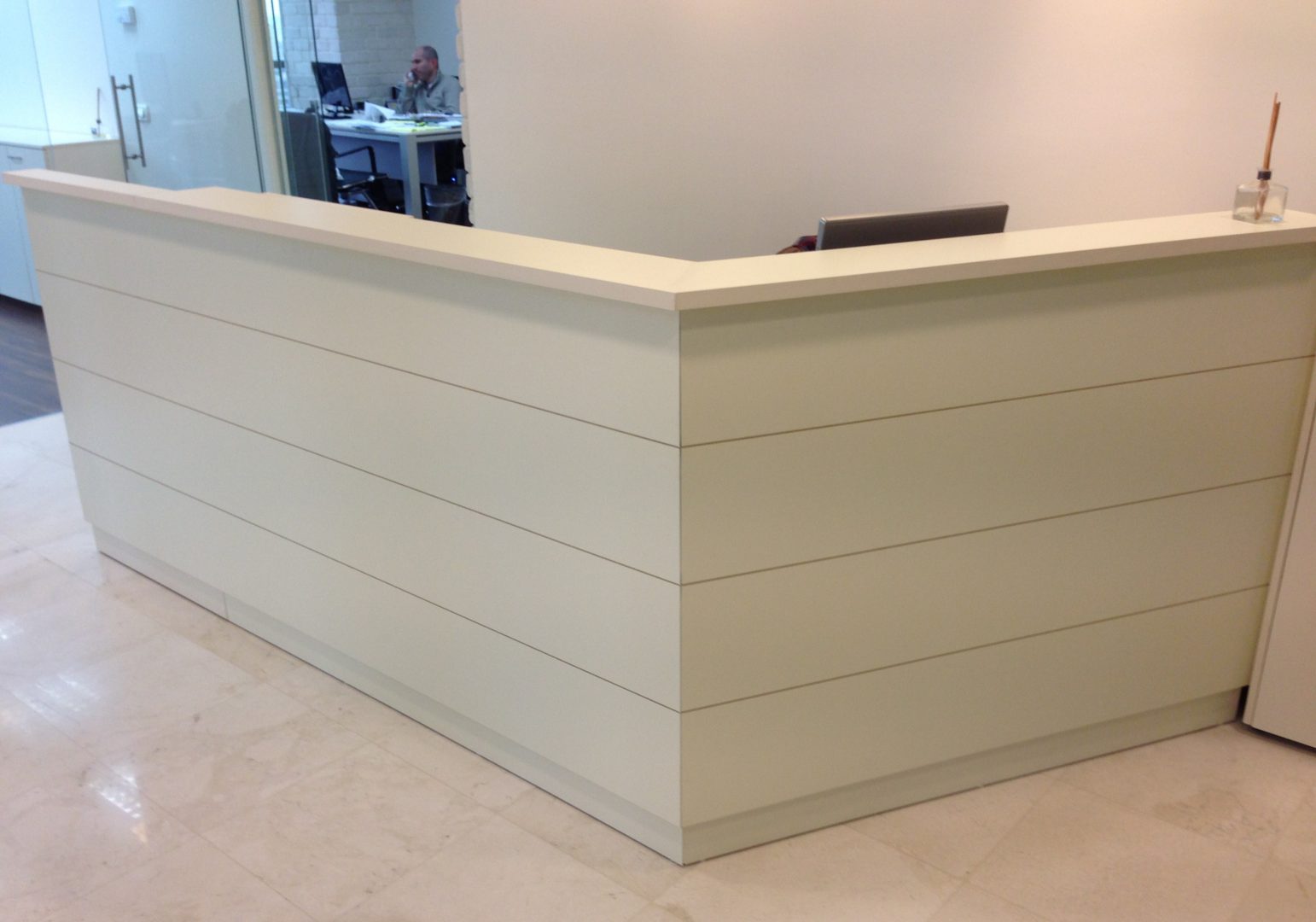 דלפק סטטוס ריהוט משרדי דלפק סטטוס ריהוט משרדי