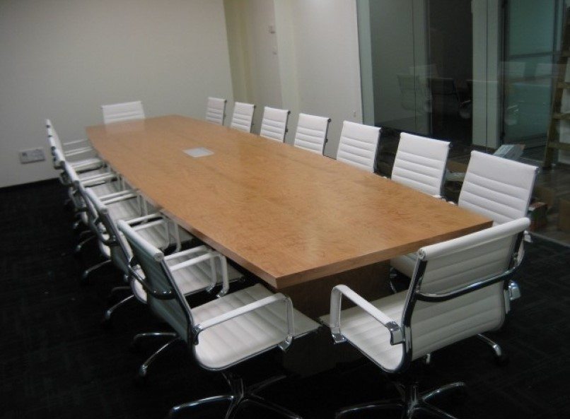 שולחן לחדר ישיבות דגם חרמון - סטטוס ריהוט משרדי שולחן לחדר ישיבות דגם חרמון - סטטוס ריהוט משרדי