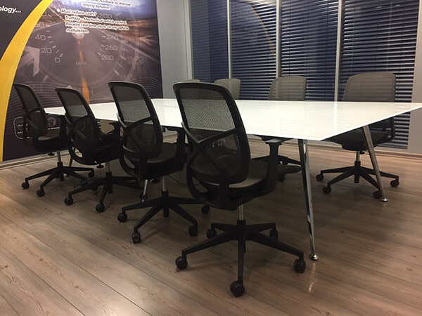 Read more about the article איך להתאים ולשלב את הריהוט לסוג הפרקט?