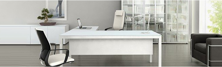 שולחנות משרדיים