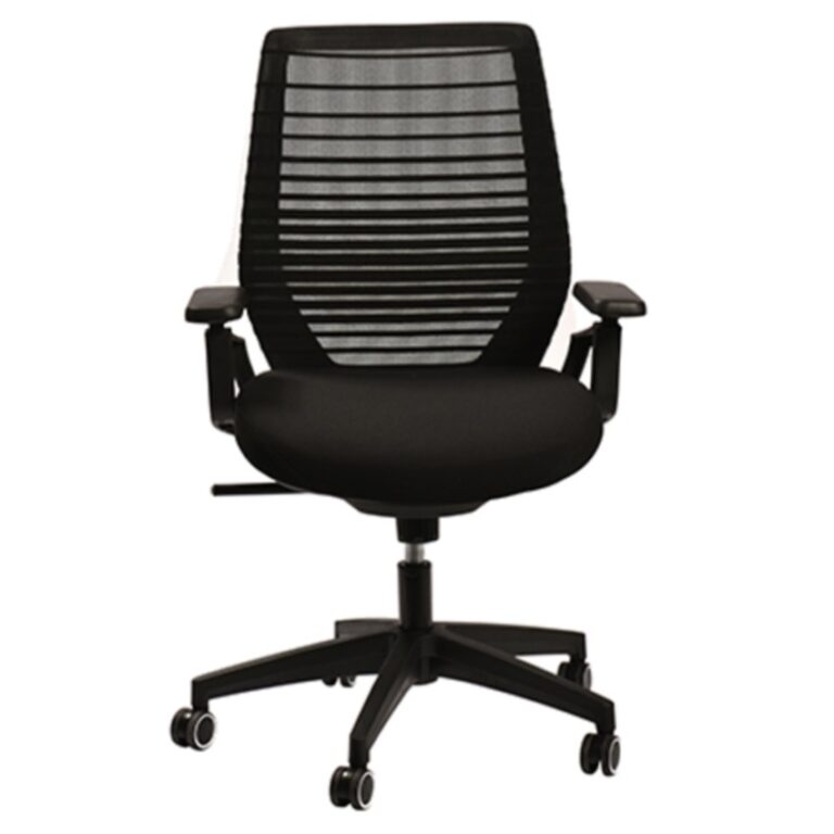 Read more about the article כך תשמרו על ריפוד של הכסא המשרדי