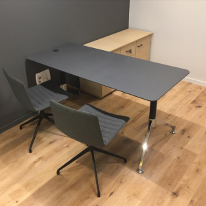 שולחן מנהל דגם לואיס